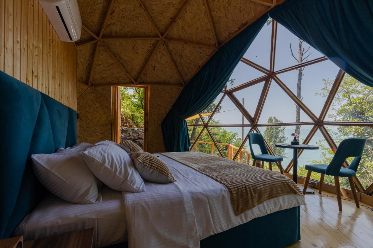 באטומי Glamping Martini Kvariati מראה חיצוני תמונה