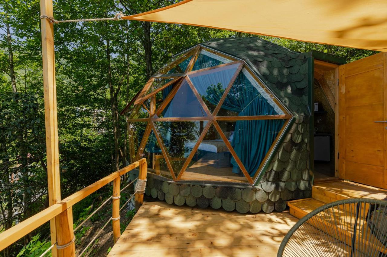 באטומי Glamping Martini Kvariati מראה חיצוני תמונה
