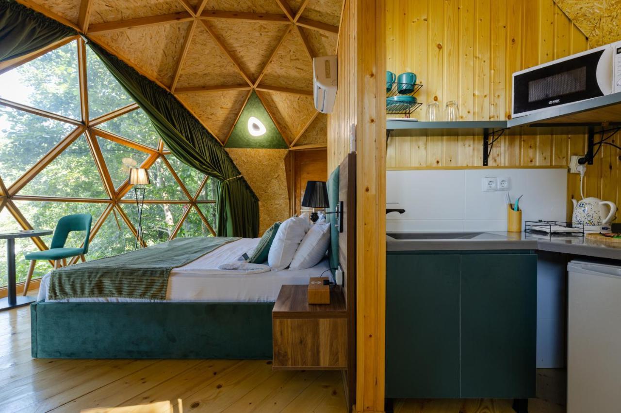 באטומי Glamping Martini Kvariati מראה חיצוני תמונה