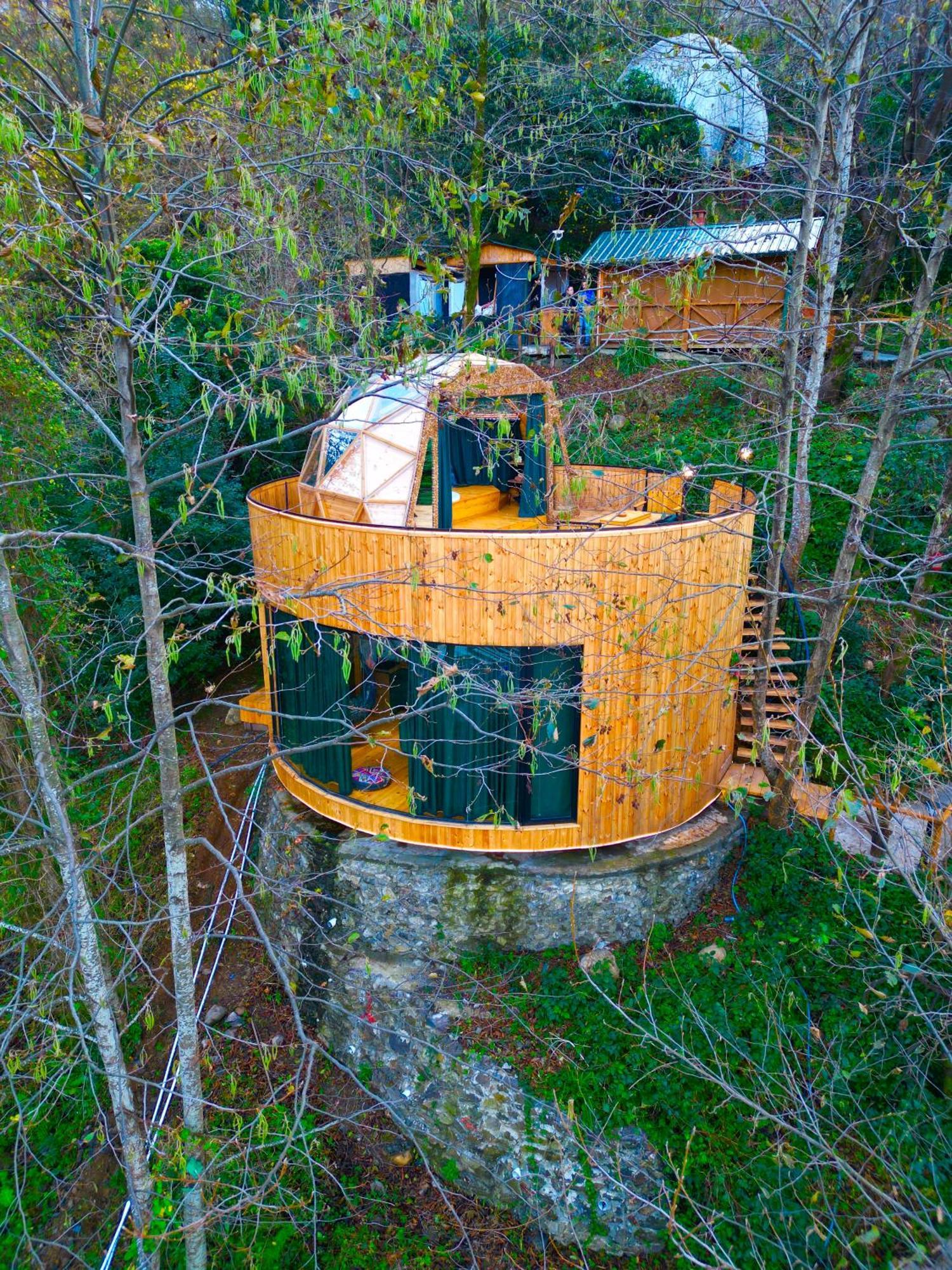 באטומי Glamping Martini Kvariati מראה חיצוני תמונה