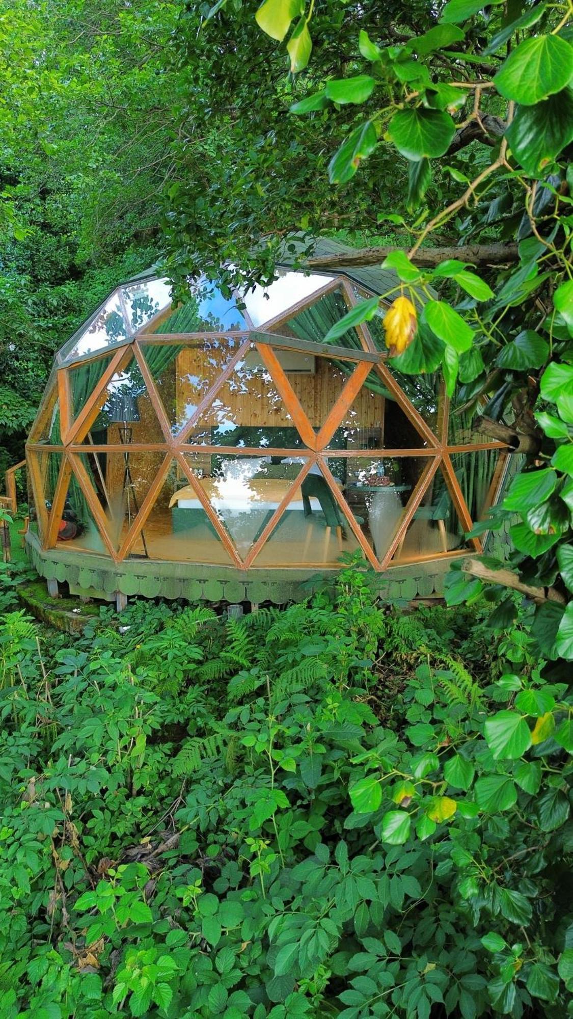 באטומי Glamping Martini Kvariati מראה חיצוני תמונה