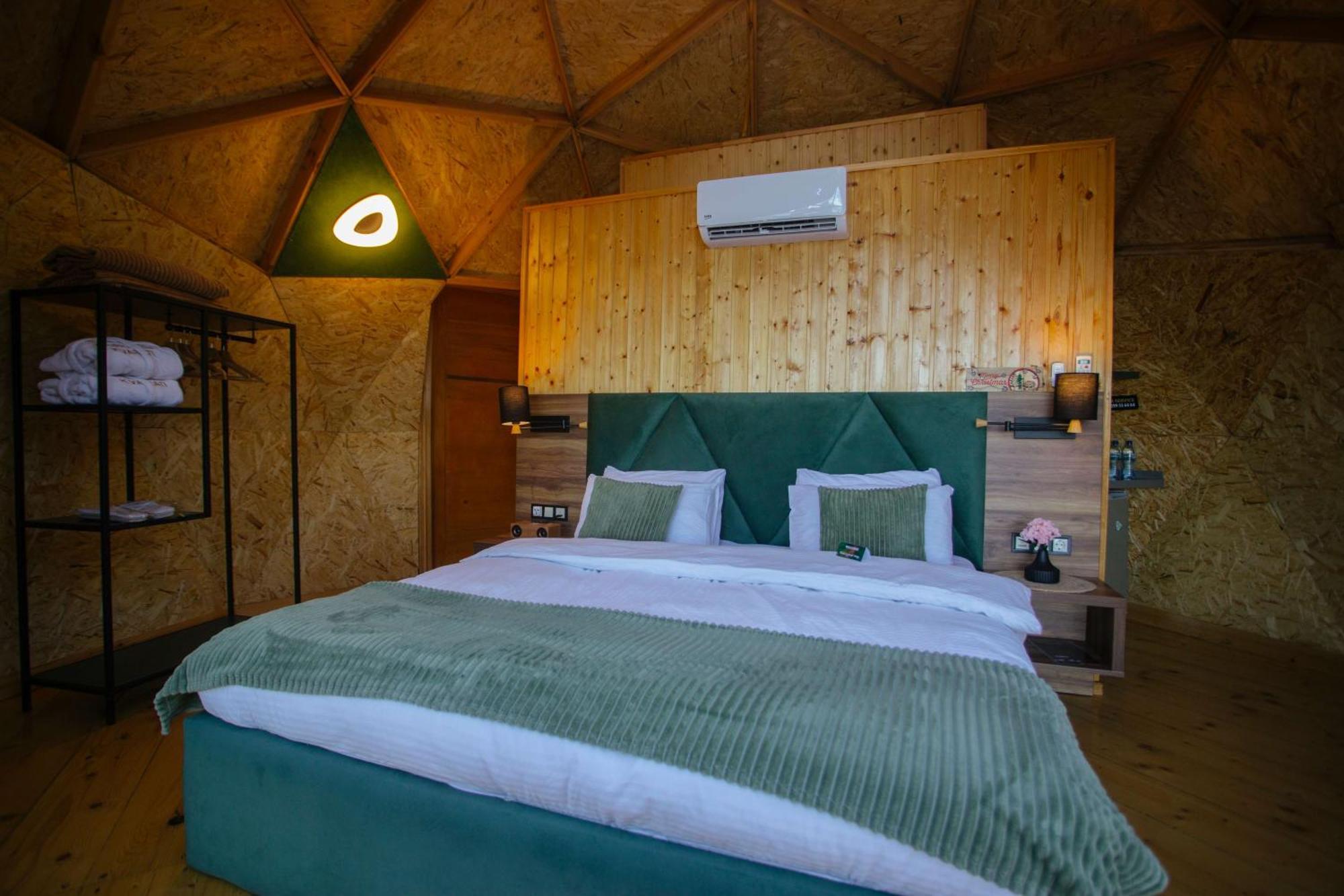באטומי Glamping Martini Kvariati מראה חיצוני תמונה